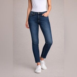 NYDJ Dylan Skinny Ankle Jeans in Dark Blue Wash Stretch Denim Women’s size 10